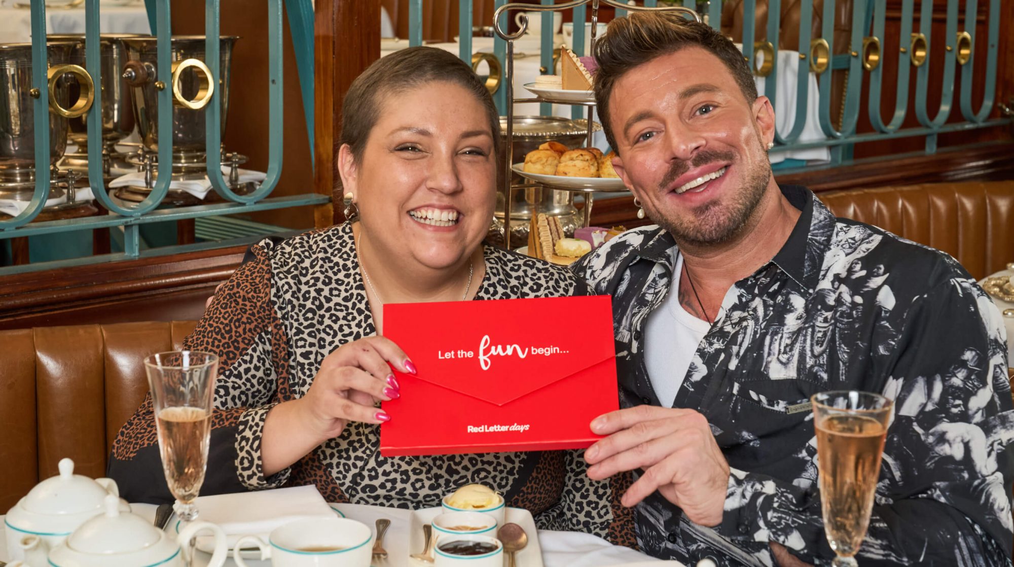 Boldspace-consumer-pr-press-office-content-activation-social-digital-red-letter-days-last-christmas-bucket-list-campaign-photography