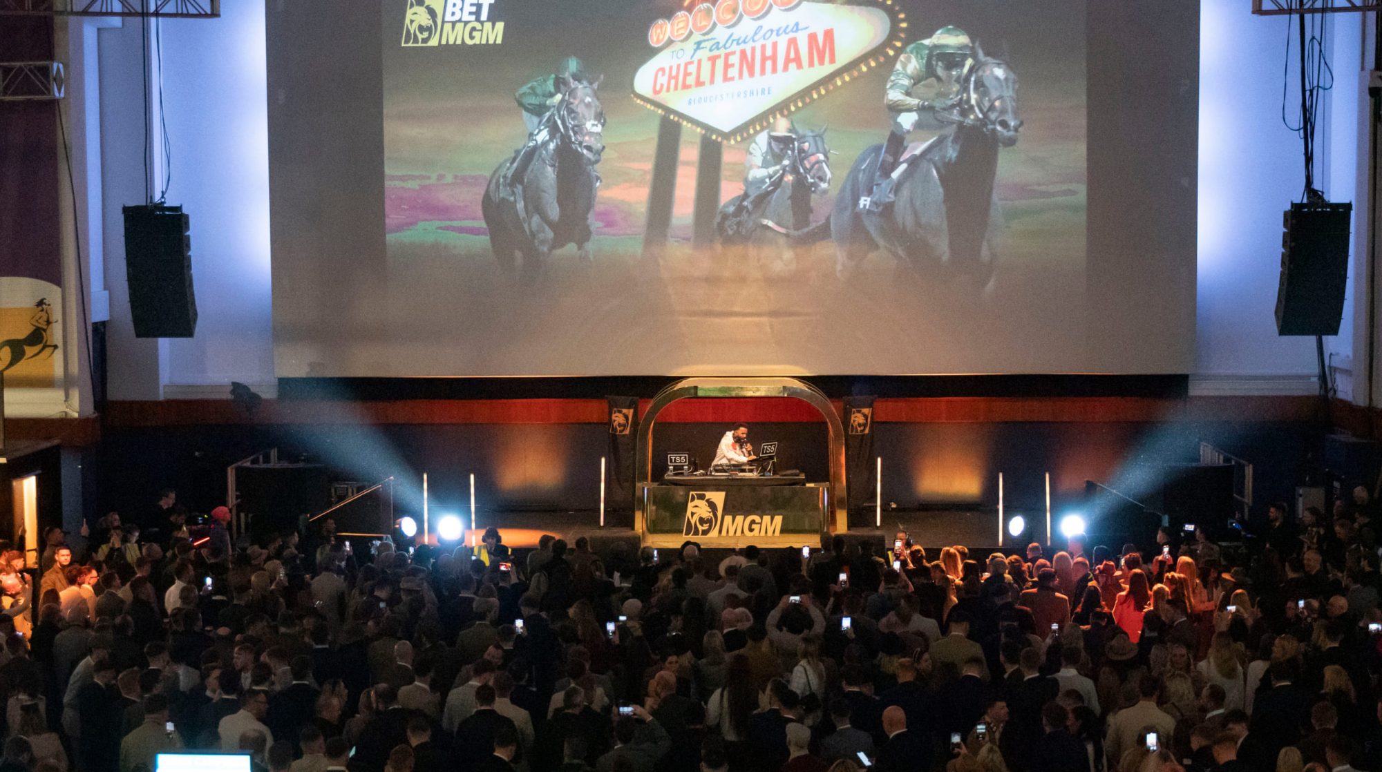 Boldspace-consumer-pr-press-office-content-activation-social-digital-betmgm-cheltenham-craig-david-campaign-photography