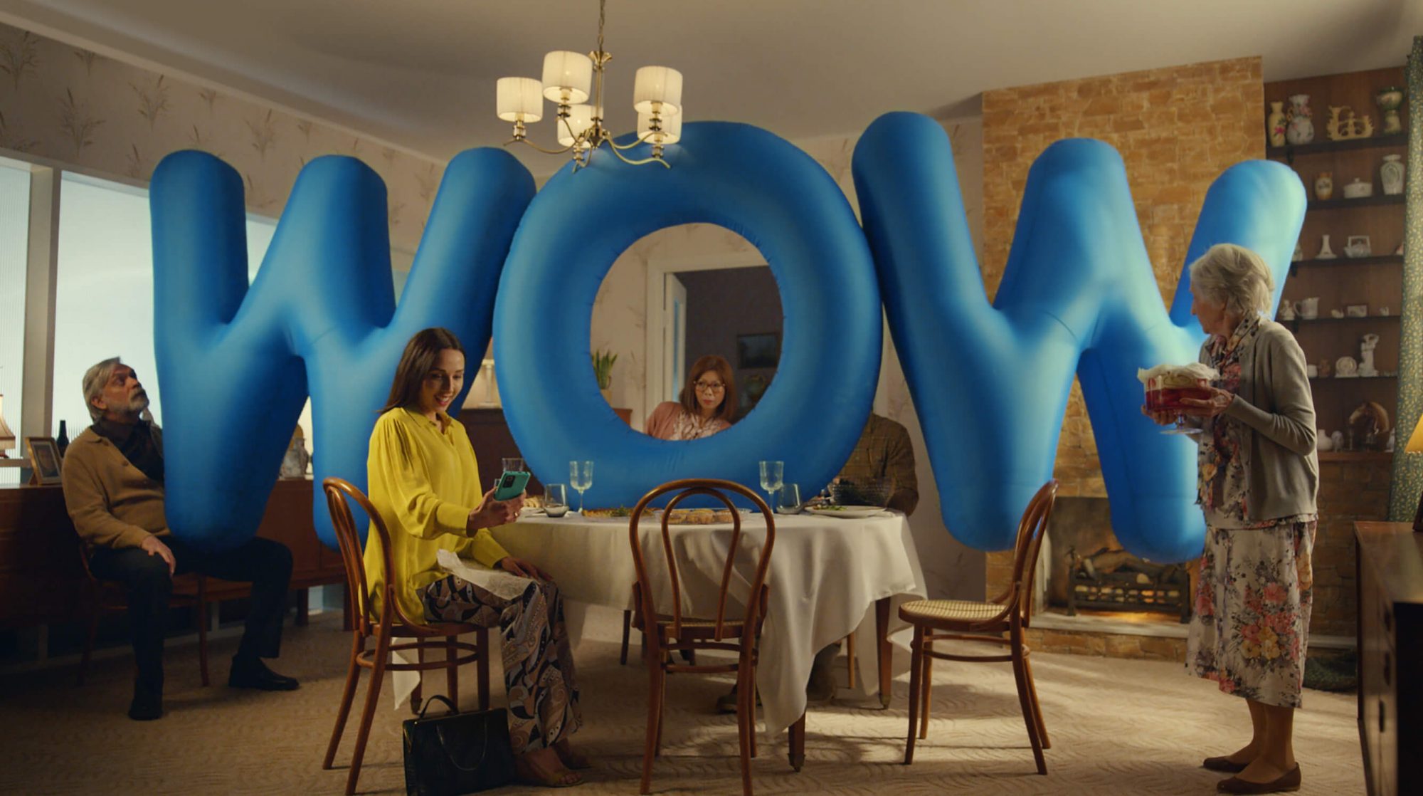 Boldspace-corporate-pr-strategic-communications-reputation-press-office-media-relations-carwow-advertising-wow-imagery