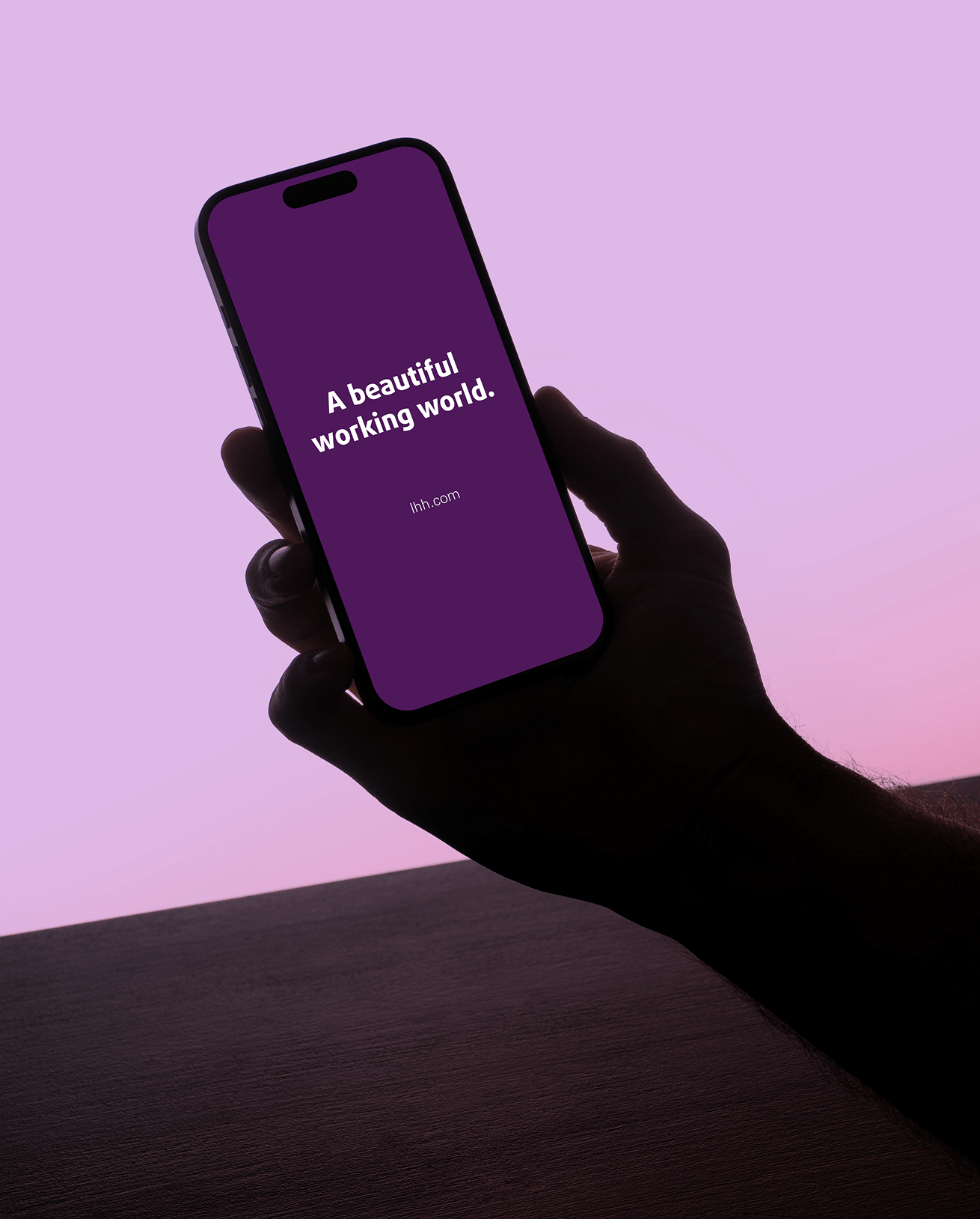 Boldspace-corporate-pr-strategic-communications-reputation-press-office-media-relations-lhh-phone-screen